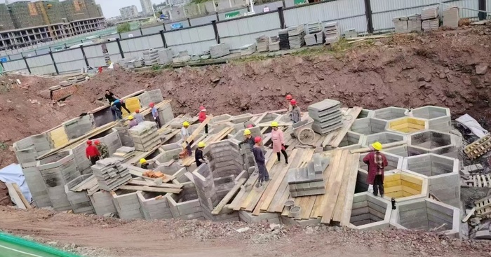 逐层拼装硅砂模块