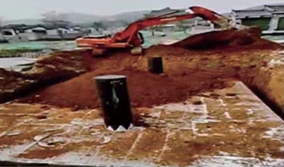 覆土回填与压实