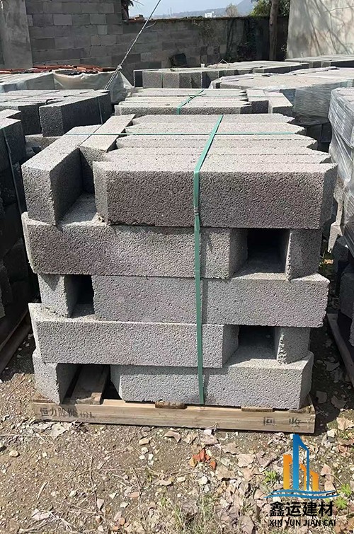 鑫运建材硅砂雨水收集池细节展示