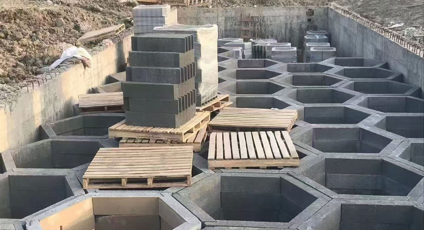 硅砂雨水收集池施工现场拼装照片