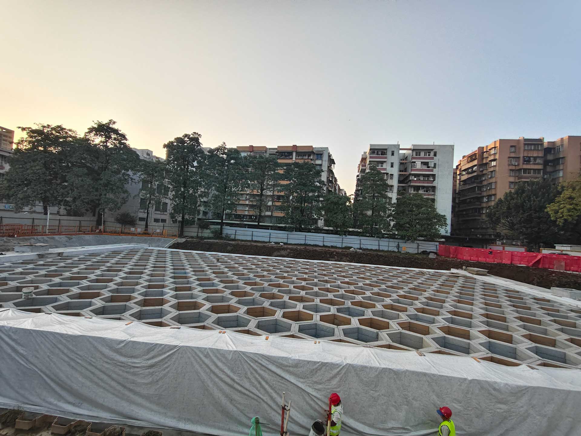 硅砂雨水收集池施工图片