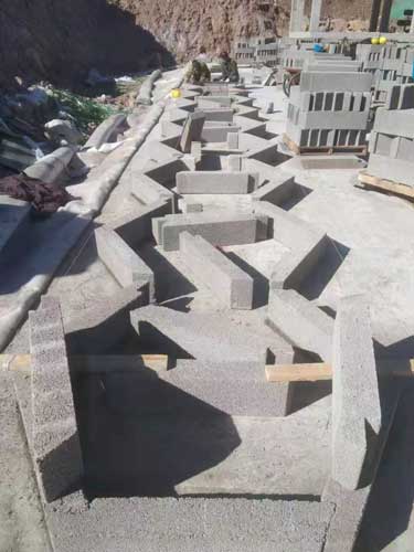 六边形蜂巢状硅砂雨水收集模块的施工现场