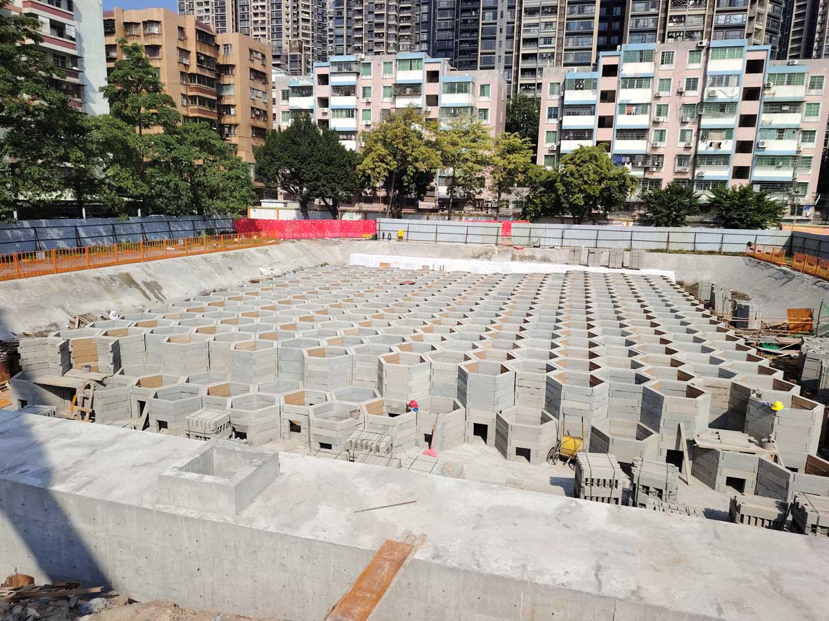 多层预制蜂窝状硅砂结构组合,具备极高的空隙率和优异的抗压承载性能 多层预制蜂窝状硅砂结构组合,具备极高的空隙率和优异的抗压承载性能